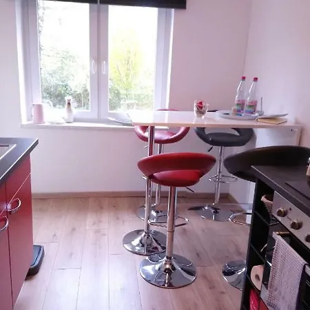 Ferienwohnung In Erfurt Mit Kleinem Balkon, 2 Schlafzimmer Buitenkant foto