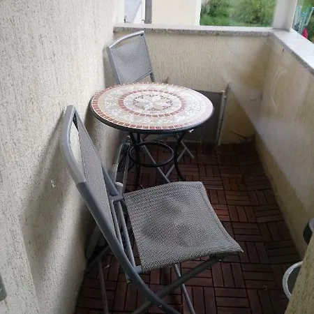 Ferienwohnung In Erfurt Mit Kleinem Balkon, 2 Schlafzimmer Buitenkant foto