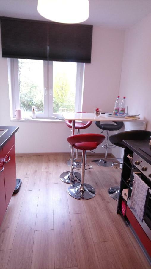In Mit Kleinem Balkon, 2 Schlafzimmer Apartment